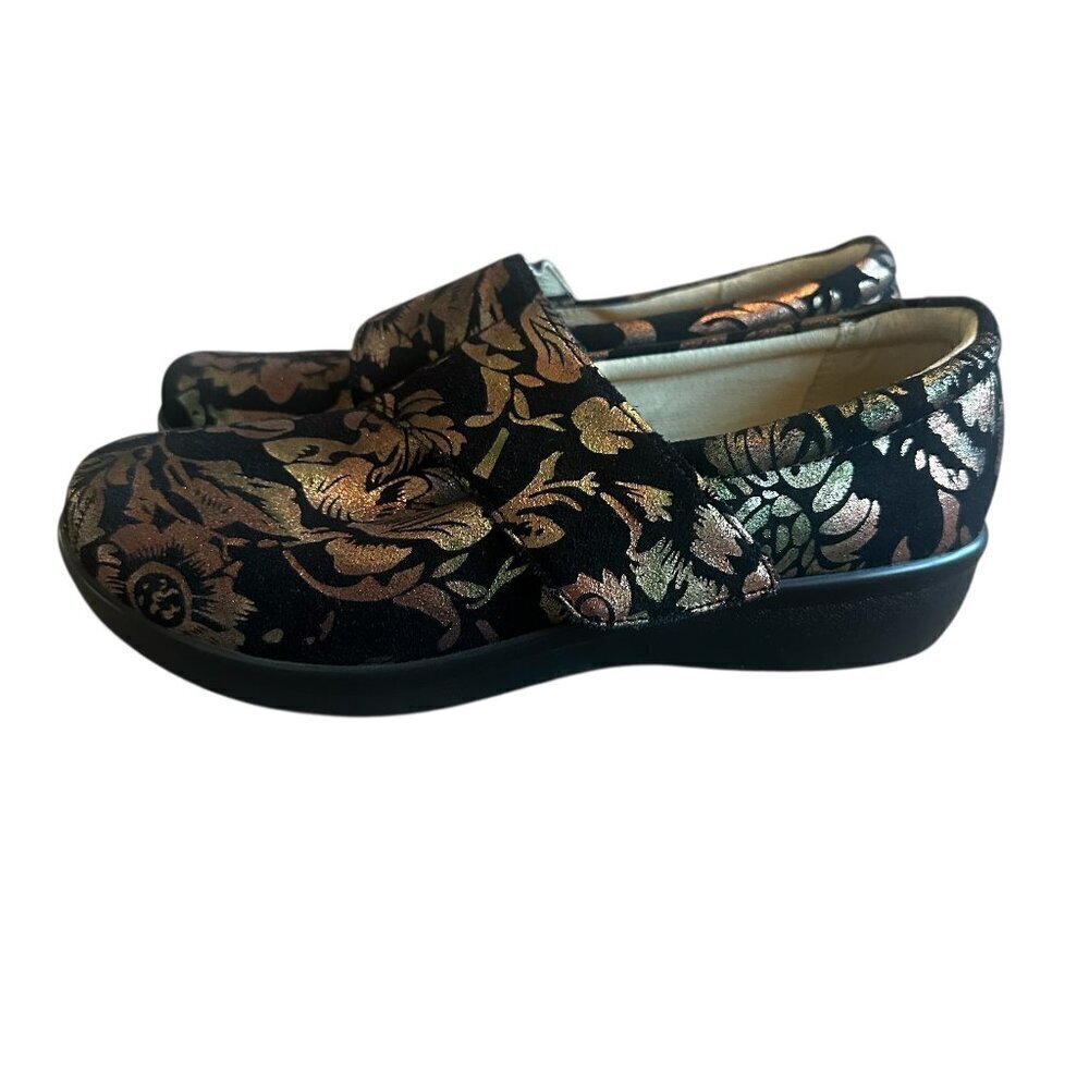 Alegria Women Lauryn Regal Gold Copper Floral Clog Shoes Nursing Size 37 6.5